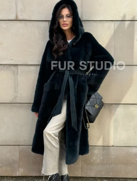 Шуба из аукционной норки NAFA с капюшоном - фото 0