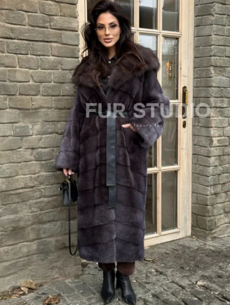 Удлиненная шуба из меха норки с капюшоном куница - фото 0