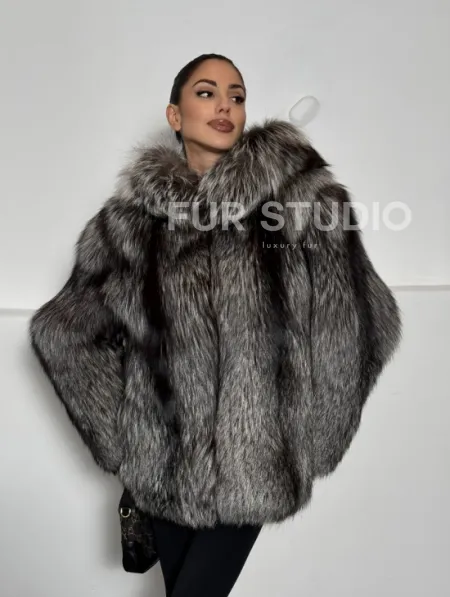 Полушубок из чернобурки с капюшоном цельные пластины - фото 12