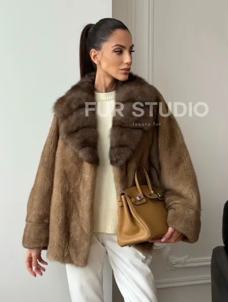 Норковый полушубок с воротником куницы 70 см - фото 7