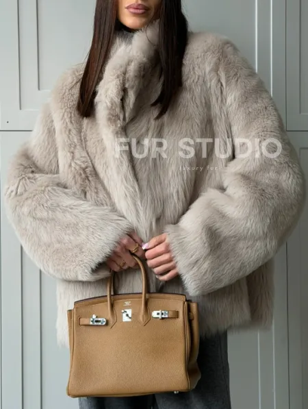 Бежевая дубленка из тосканы - фото 4