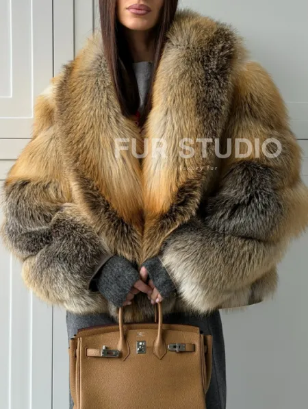 Женская шуба из лисьего меха Golden Edged Fox - фото 5