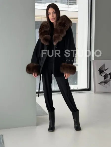 Пальто с капюшоном из финского песца - фото 5