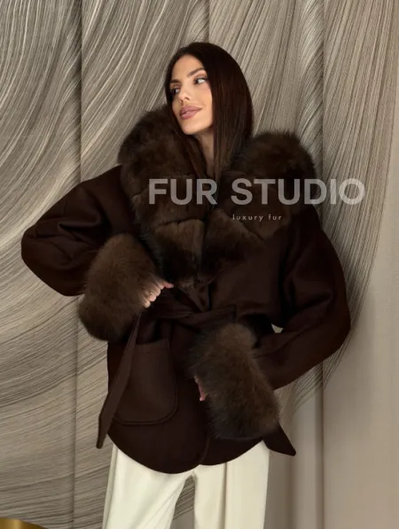 Пальто с мехом песца под соболь - фото 17