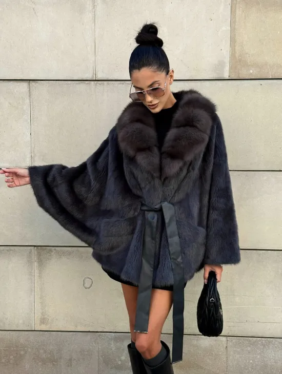 Летучая мышь из меха норки с воротником из куницы - цвет темный графит - фото 9