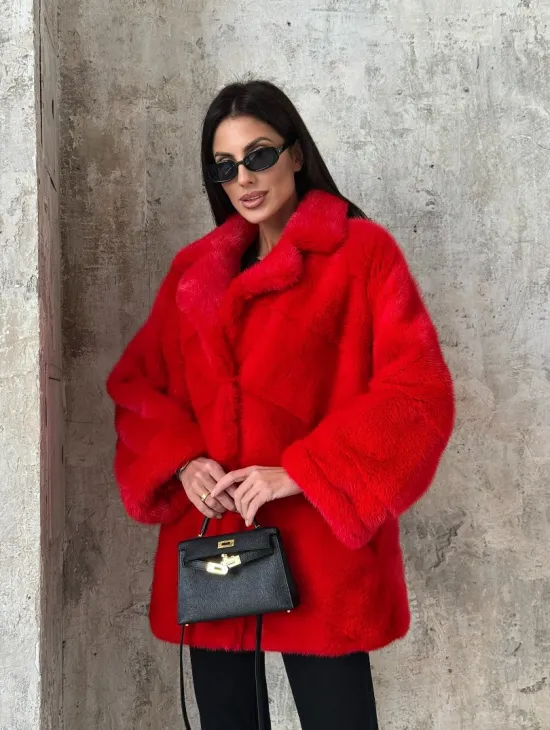 Красный полушубок из натурального меха норки - фото 10