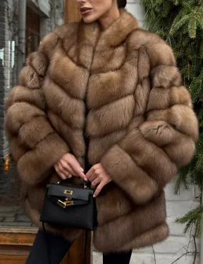 Полушубок из куницы с воротником V-образным - фото 1