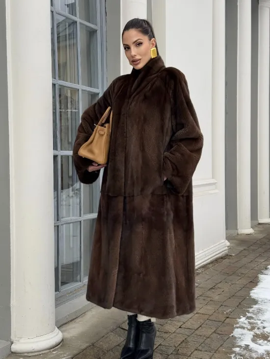 Норковая шуба из скандинавской аукционной норки PREMIUM COLLECTION - фото 9