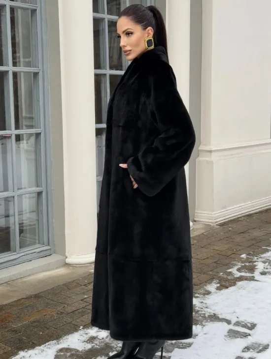 Цельнокроенная норковая шуба из аукционной норки Blackglama - фото 2