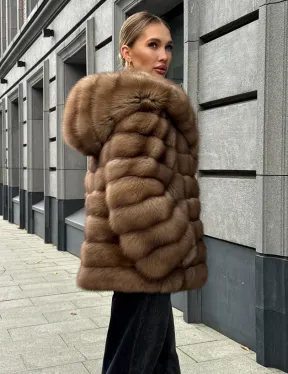 Шуба из натурального меха куницы с капюшоном - фото 7