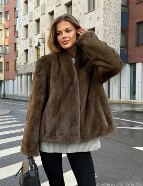 Короткий норковый жакет - цвет соболь - фото 10