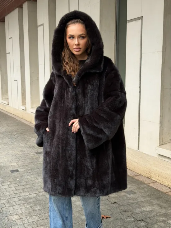 Норковая шуба с капюшоном - фото 7