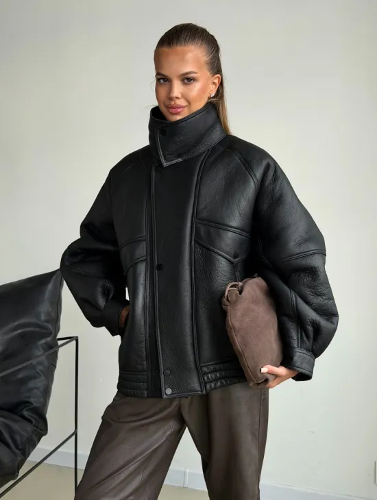 Черная натуральная дубленка из овчины - фото 7