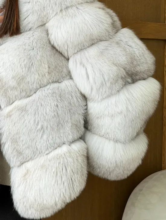 Шуба из натурального песца - стойка воротник - фото 1