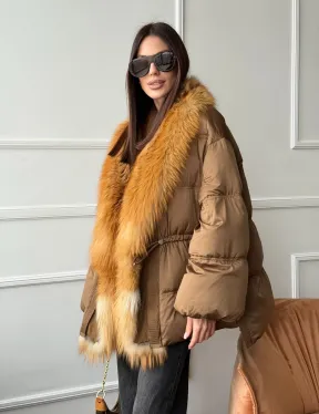Женский пуховик оверсайз с мехом лисы - фото 13