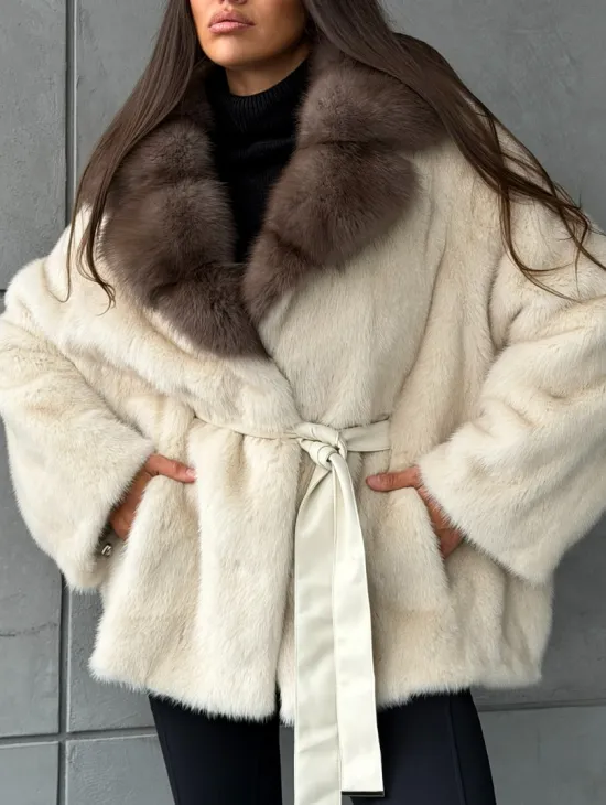 Светлая норковая шуба oversize - воротник куница - фото 1