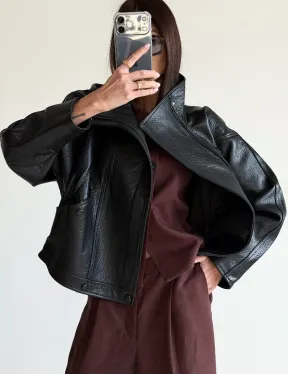 Черная женская кожаная куртка - фото 7