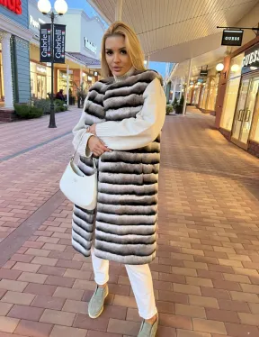 Жилет из меха орилага под шиншиллу - фото 0