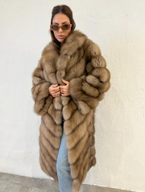 Шуба из меха куницы воротник шаль - фото 5