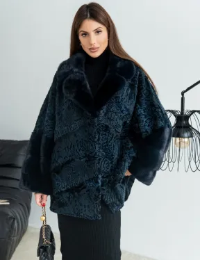 Полушубок из каракульчи свободного кроя с отделкой из меха норки - цвет темно-синий - фото 0